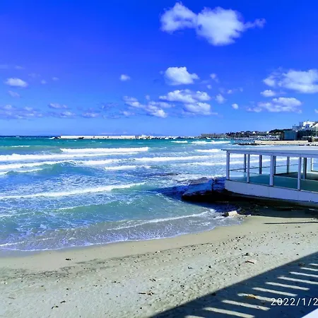 Apartment A Due Passi Dal Mare De Donno 8 *